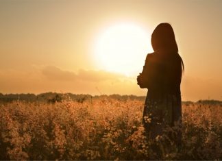 The Woman who’s Feet Never Touched the Ground