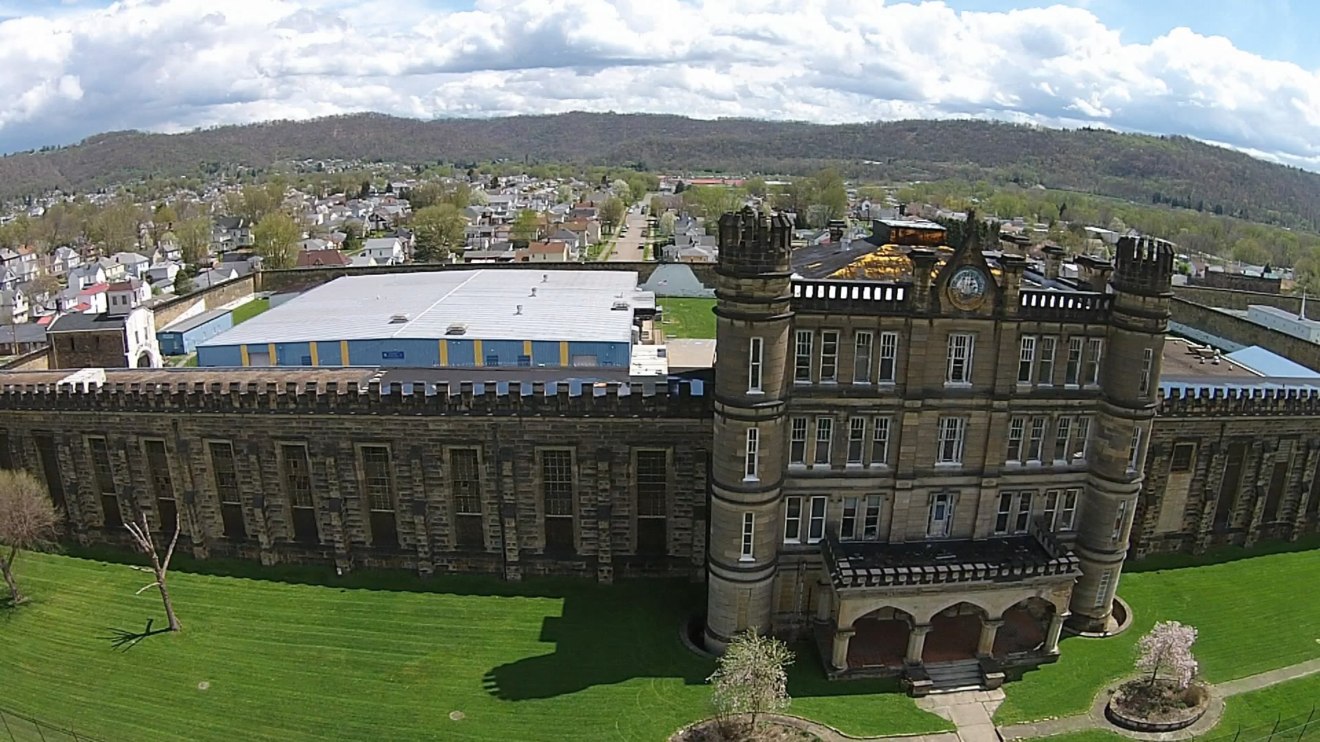 moundsville-penitentiary-west-virginia-ghosts