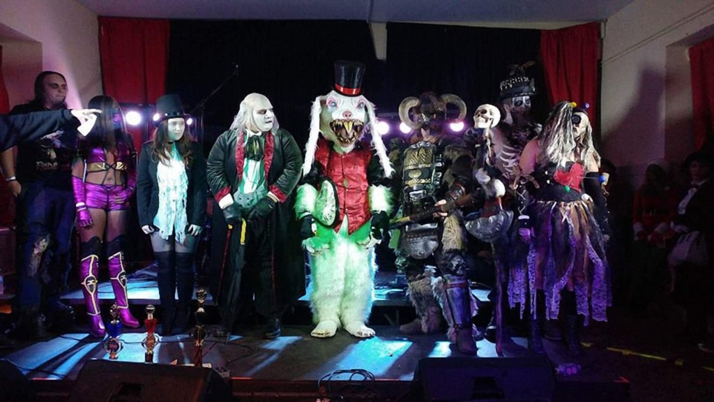 Asylums-Costume-Ball